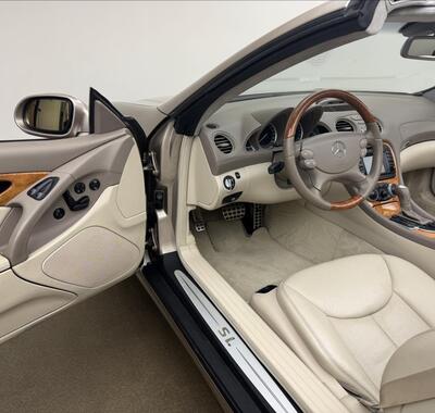 Mercedes-Benz SL 30
