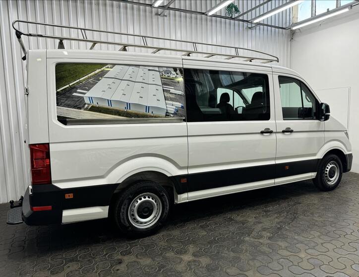 Volkswagen Crafter 9