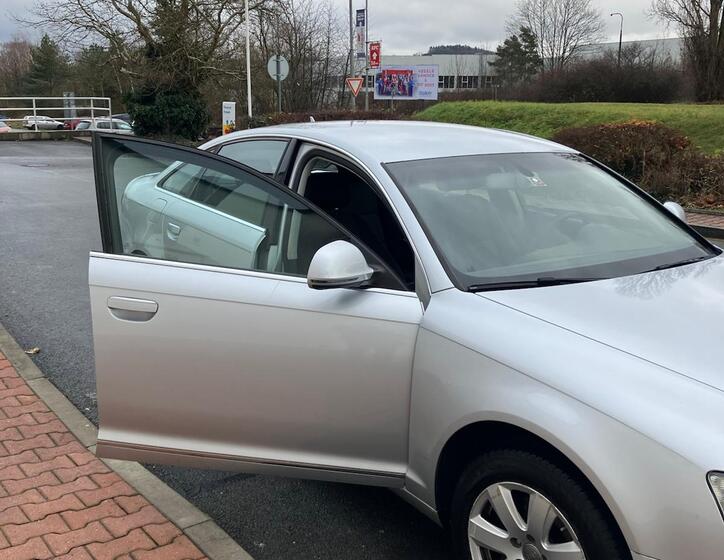 Audi A6 8