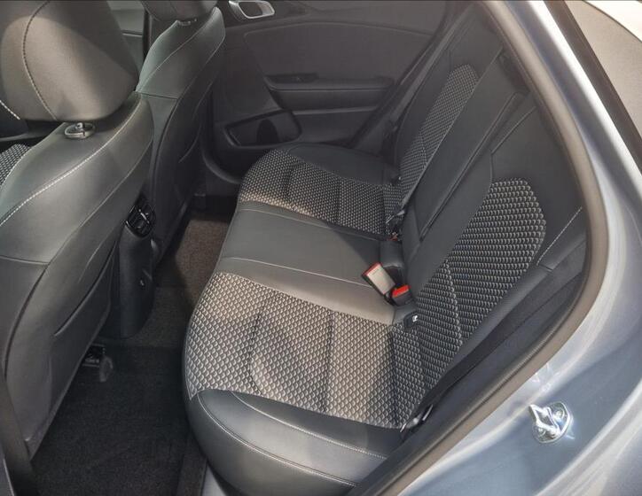 KIA XCeed 11