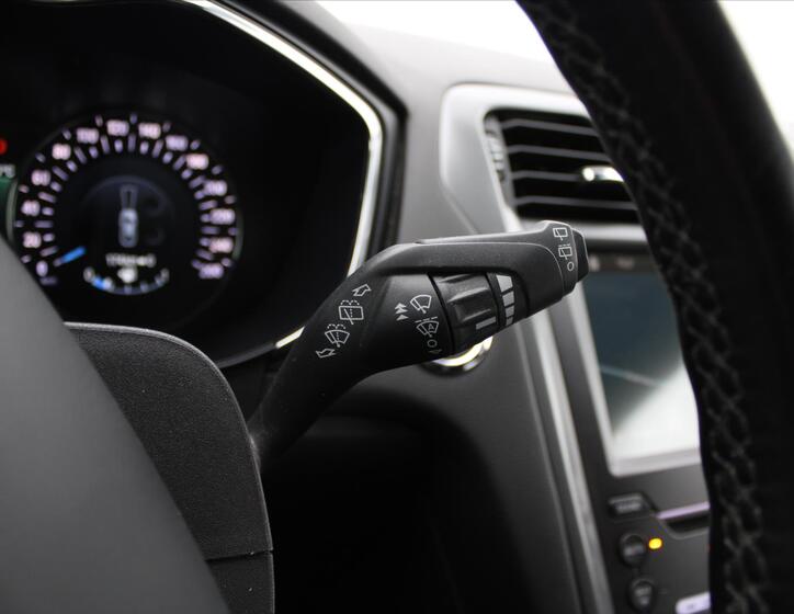 Ford Mondeo 17