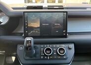 Land Rover Defender 12