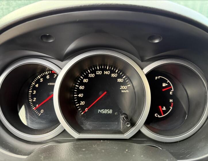 Suzuki Grand Vitara 15