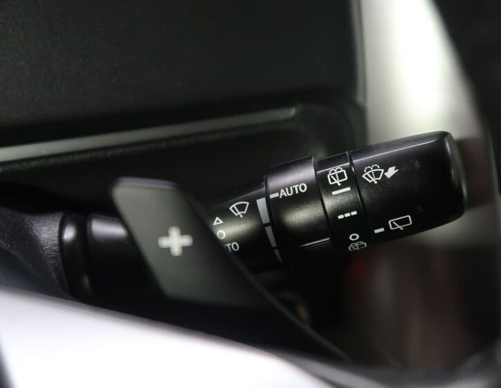 Toyota Verso 29