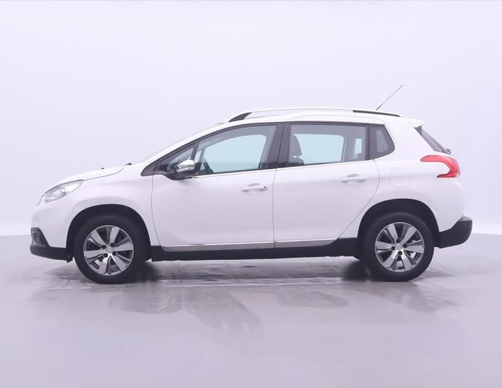 Peugeot 2008 4