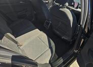 Volkswagen Golf 36