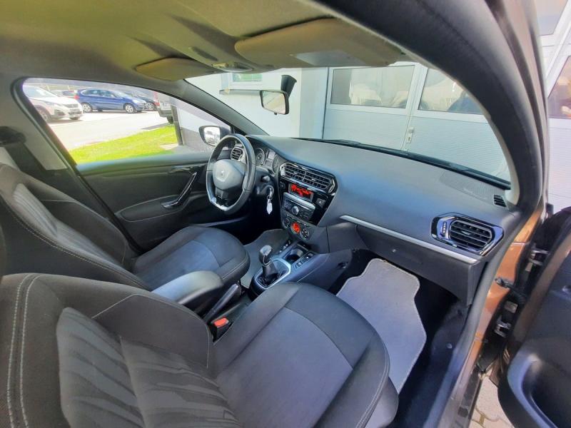 Peugeot 301