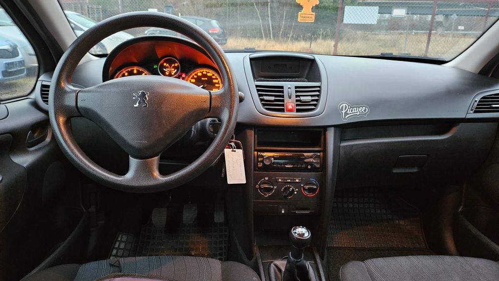 Peugeot 207