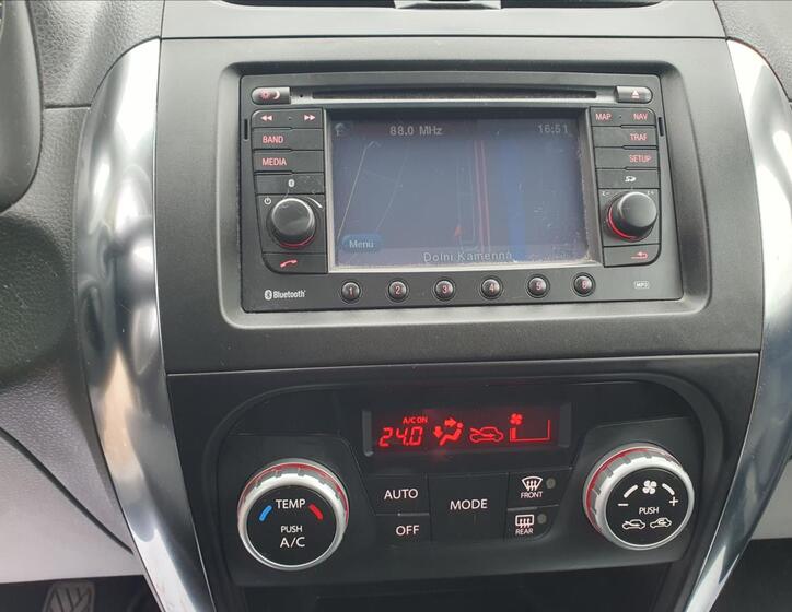 Suzuki SX4 11