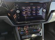 Volkswagen Touran 16