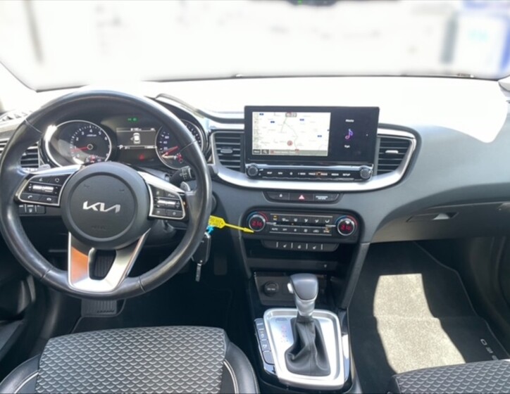 KIA XCeed 9