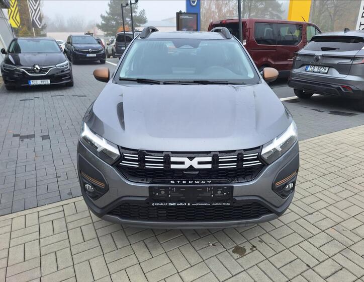 Dacia Sandero 8