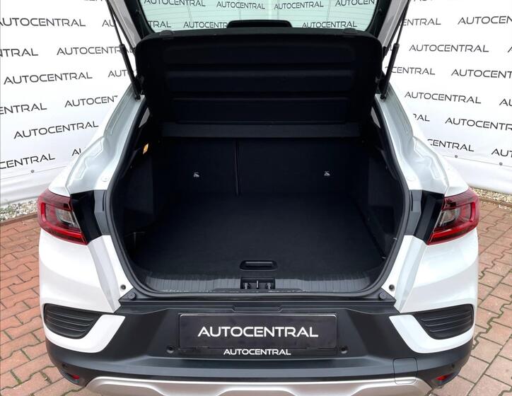 Renault Arkana 10