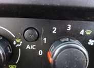 Renault Trafic 16