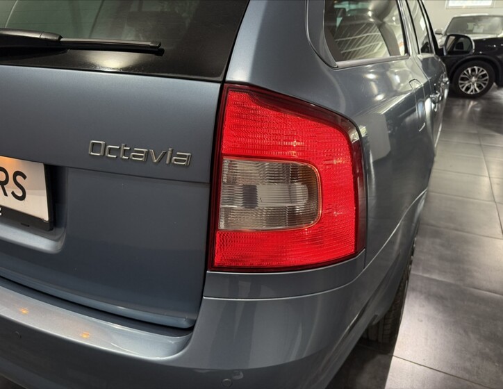 Škoda Octavia 25