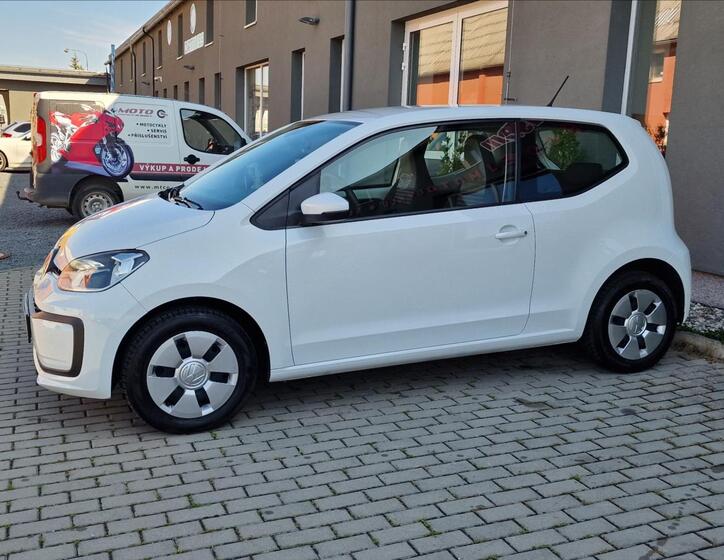 Volkswagen up! 6