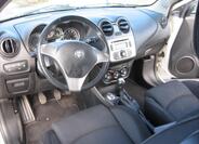 Alfa Romeo MiTo 11