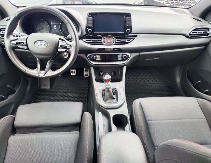 Hyundai i30 12