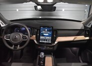 Volvo XC90 29