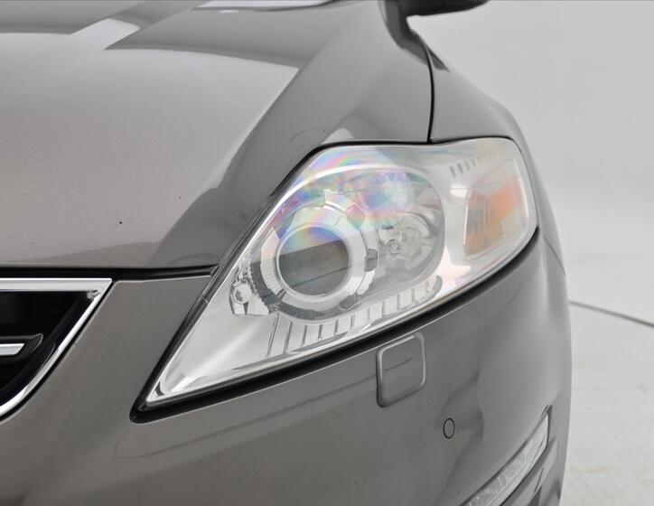 Ford Mondeo 26