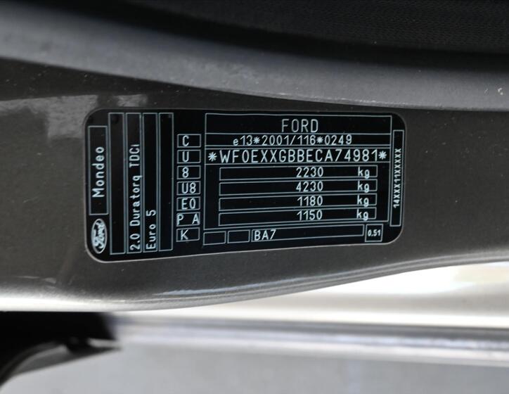 Ford Mondeo 8