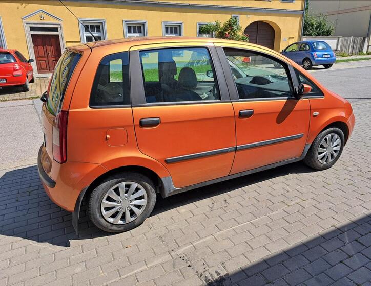 Fiat Idea 10