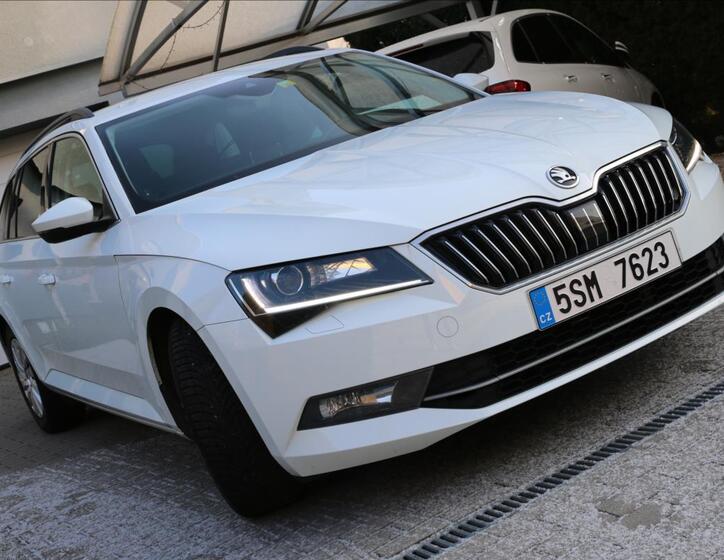 Škoda Superb 3