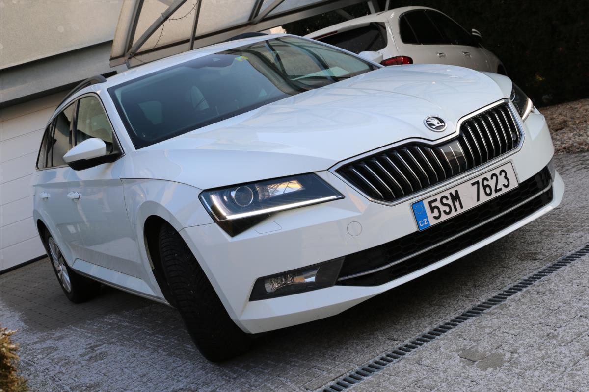 Škoda Superb