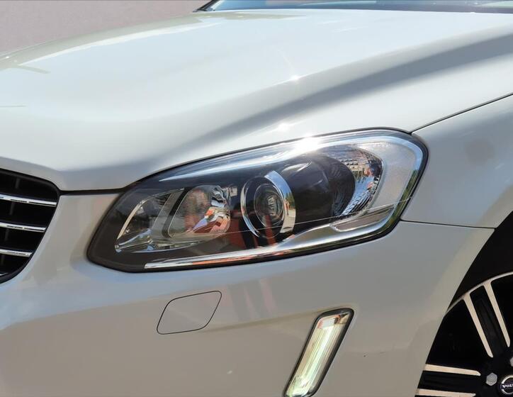 Volvo XC60 5