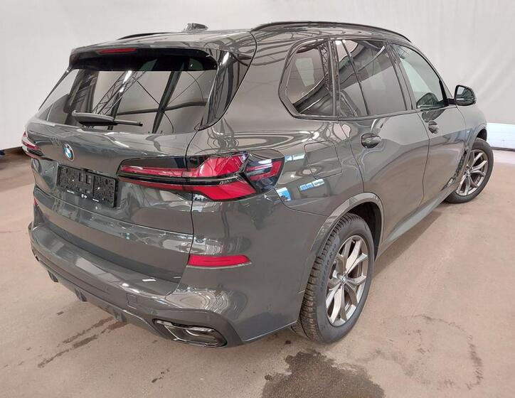 BMW X5 4
