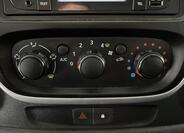 Renault Trafic 17
