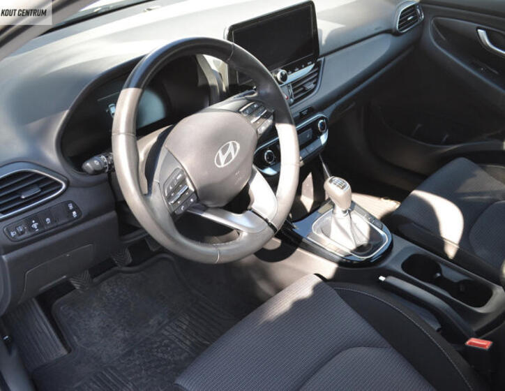 Hyundai i30 9