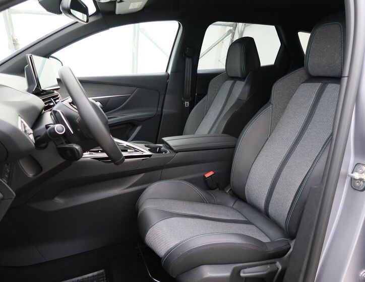Peugeot 3008 16