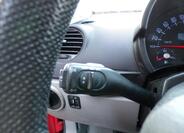 Volkswagen New Beetle 10