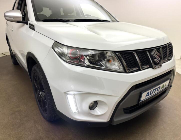 Suzuki Vitara 34