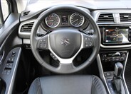 Suzuki SX4 S-Cross 10