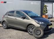 Toyota Yaris 1