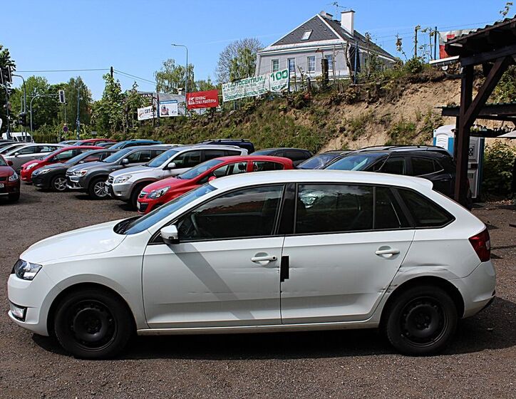 Škoda Rapid 9