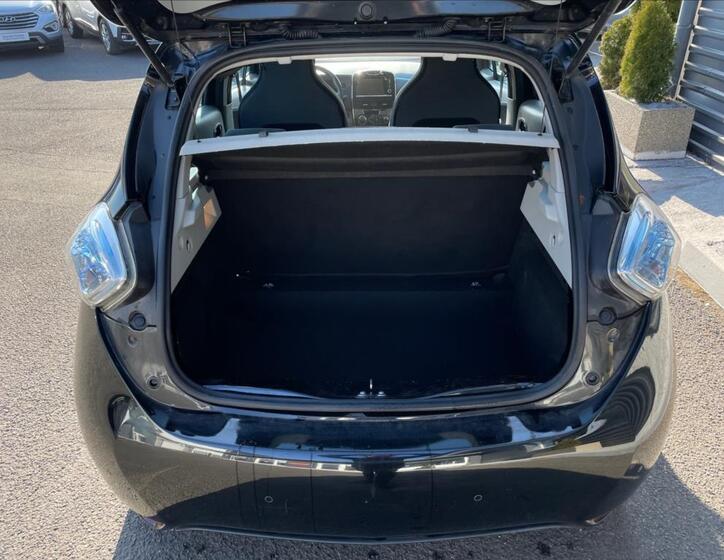 Renault ZOE 10