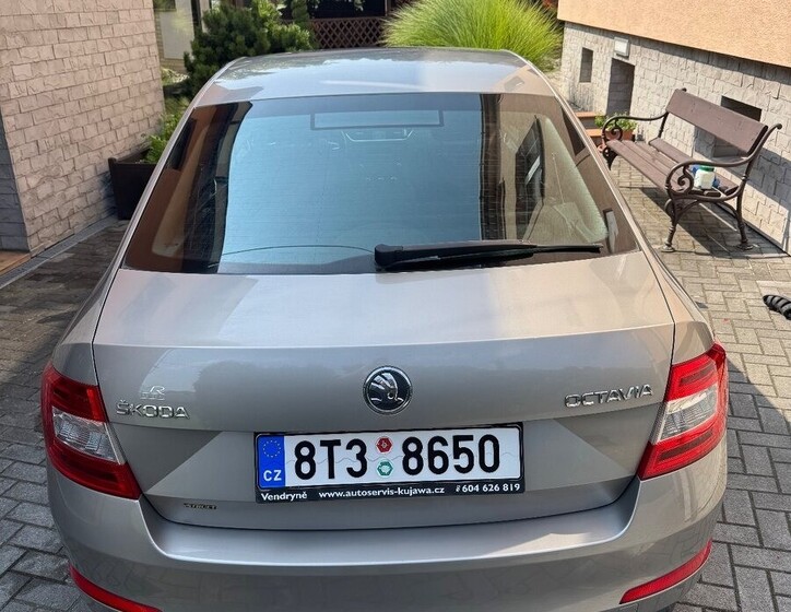Škoda Octavia 2