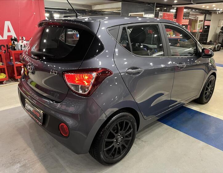 Hyundai i10 6
