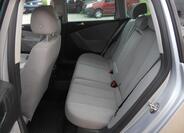 Volkswagen Passat 16