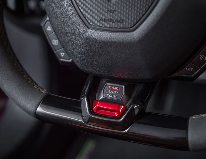 Lamborghini Huracán 7