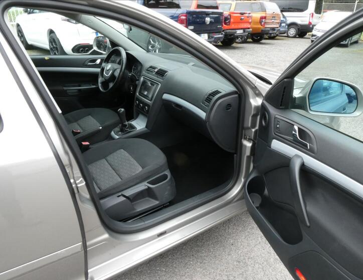 Škoda Octavia 19