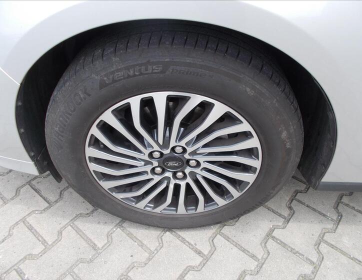 Ford S-MAX 6