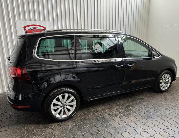 Volkswagen Sharan 9