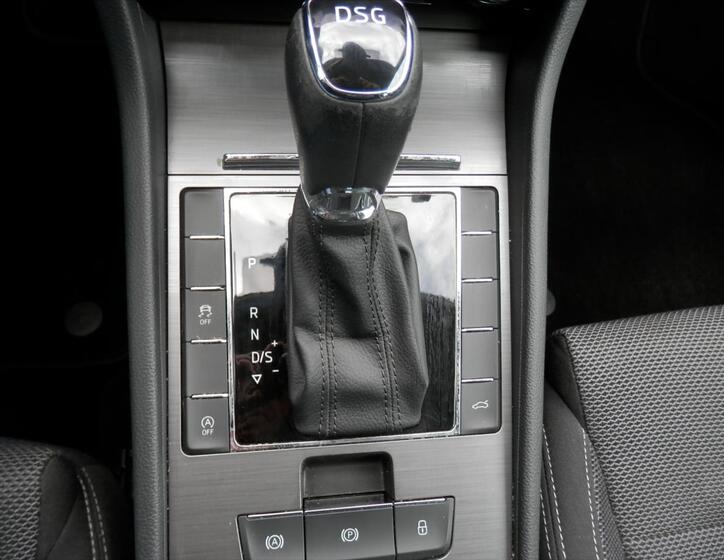 Škoda Superb 22
