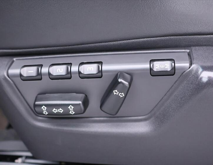 Volvo XC90 18