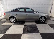Audi S6 9