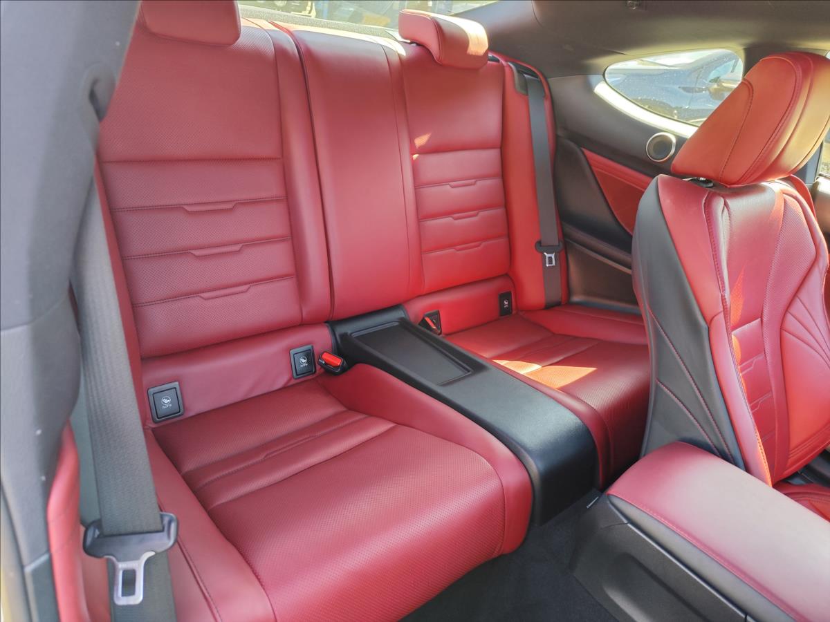 Lexus RC 300h